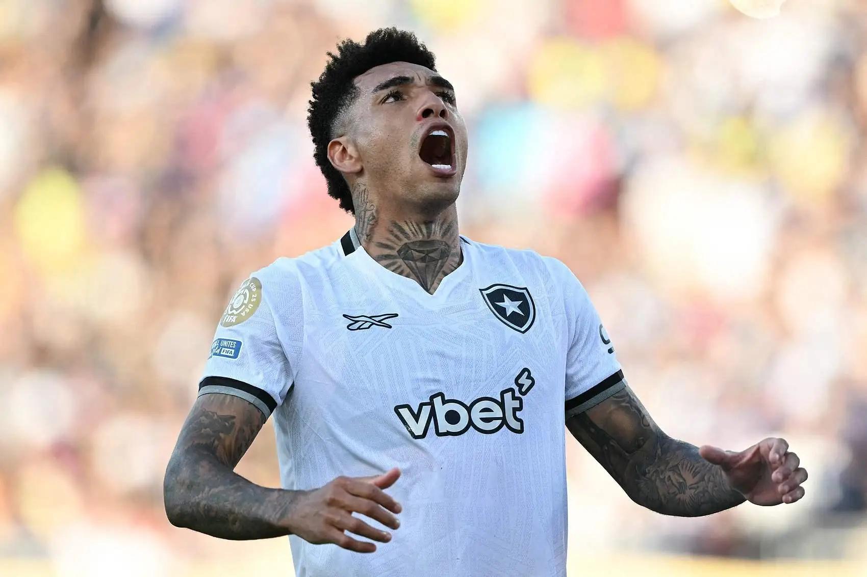 金年会官方网站-包含国际比赛日突围战来临,圣安东尼奥马刺围绕亚冠伤情更新,引发热议,赛程密集仍需轮换的词条